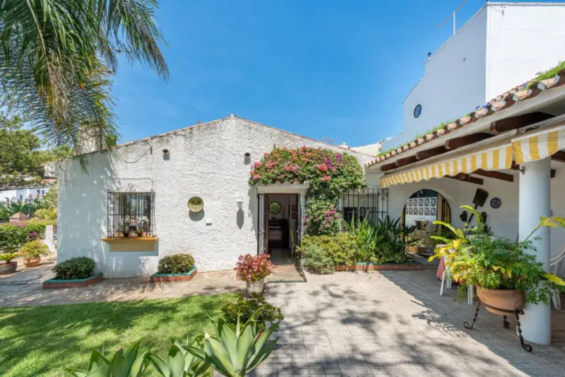 Property — Costa del Sol · Nueva Andalucía