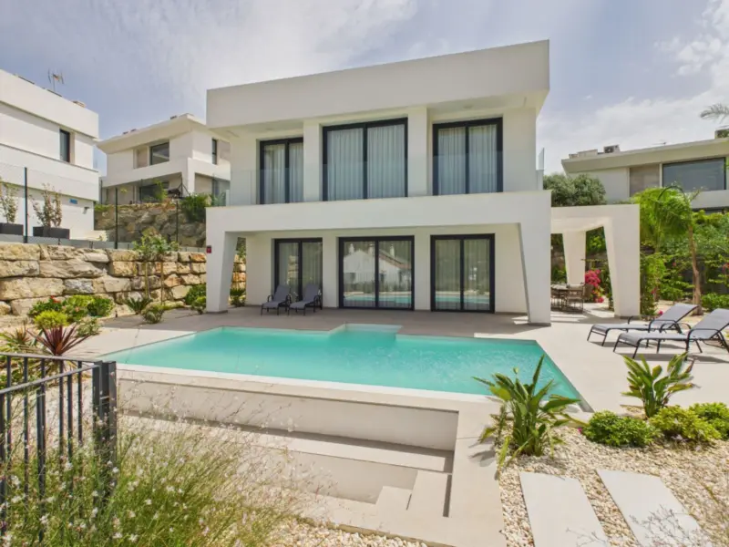 Property — Costa del Sol · La Duquesa