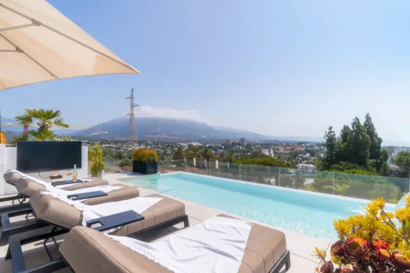 Property — Costa del Sol · Nueva Andalucía