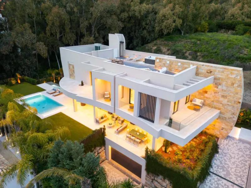 Property — Costa del Sol · Nueva Andalucía